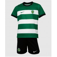 Camiseta Sporting CP Primera Equipación para niños 2023-24 manga corta (+ pantalones cortos)